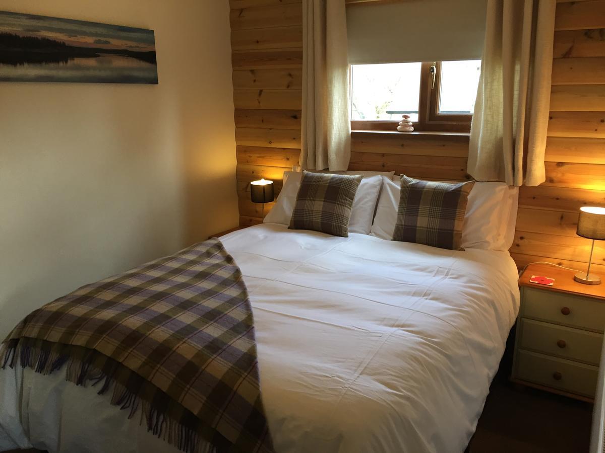 Swansea Log Cabin Pontardawe المظهر الخارجي الصورة